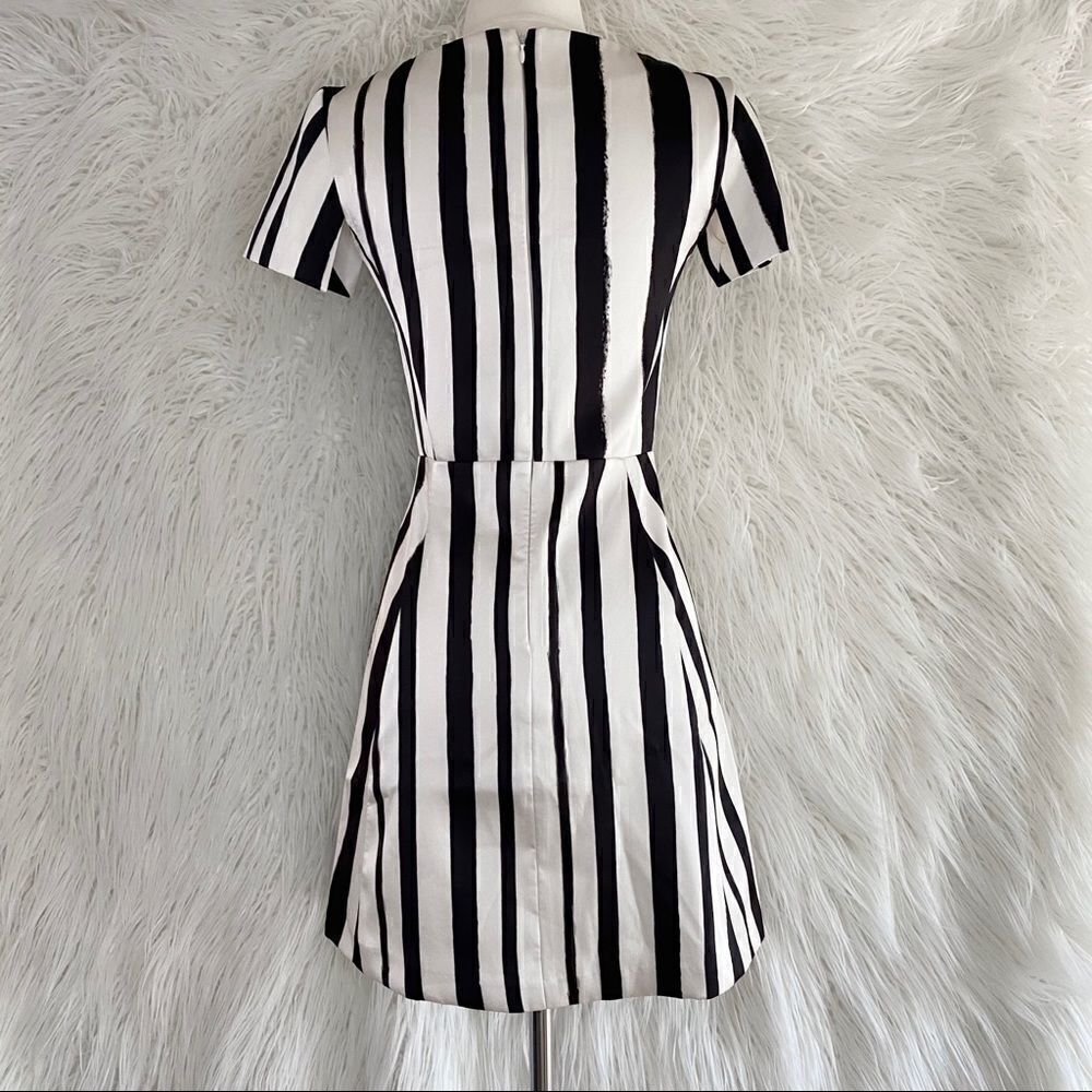 🚨4/$25 Topshop black white stripe boat neck dress 2 - Picture 5 of 6